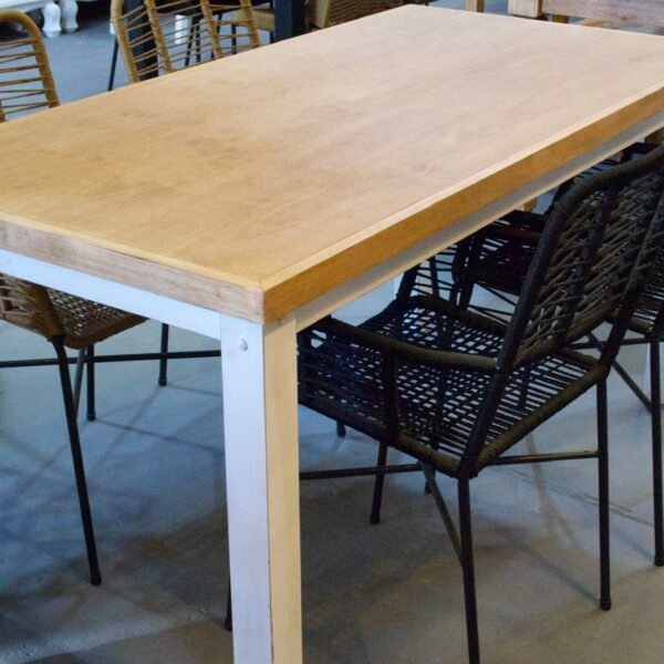 Mesa de Comedor 1.80 m Decapada Tapa Caoba | Basket