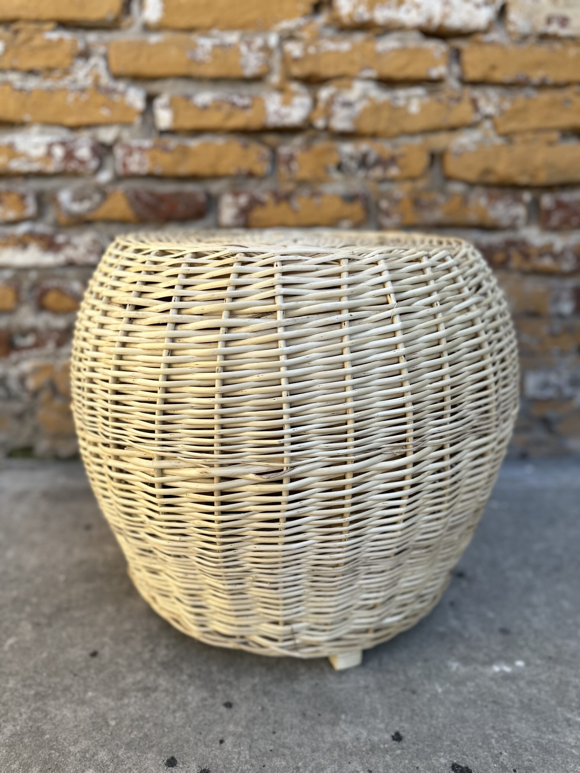Puff de Mimbre Clarito 40×42 cm | Basket Shop