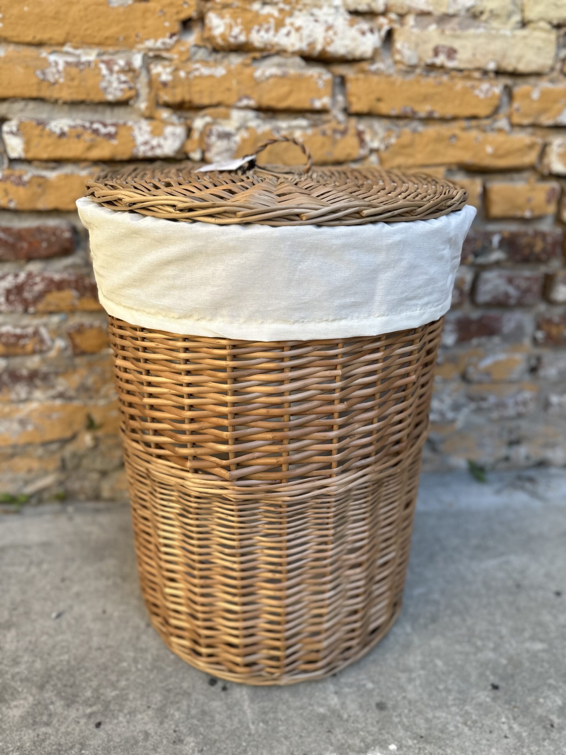 Canasto Guarda Ropa Redondo con Tela 40×60 cm | Basket