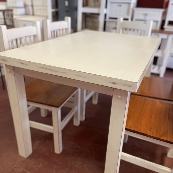 Mesa de Comedor 1.20 m Pino Blanca Decapada | Basket
