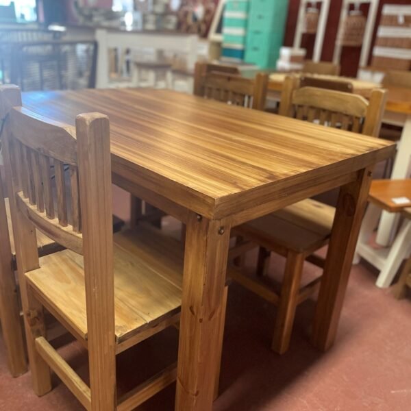 Mesa de Comedor 1.60 m Pino Encerada | Basket Shop