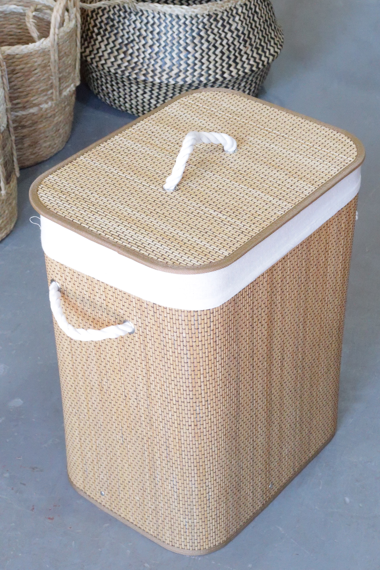 Canasto Guarda Ropa Bambú 40x30x50 con Tela | Basket Shop