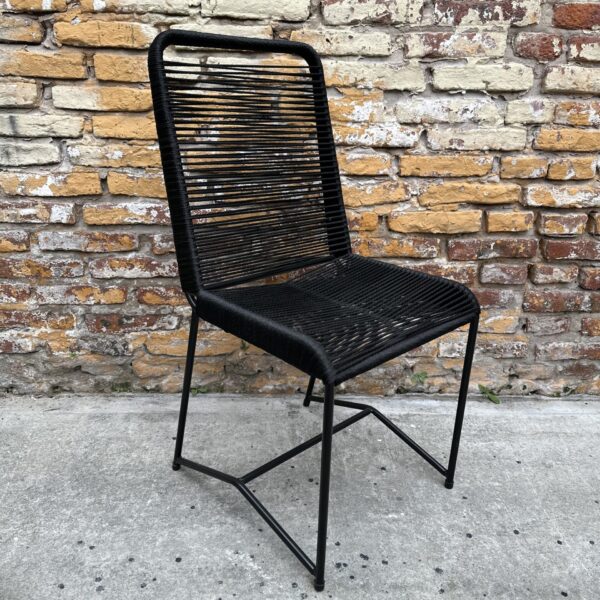 Silla Tulum Negra – Caño y Yute 130 kg | Basket Shop