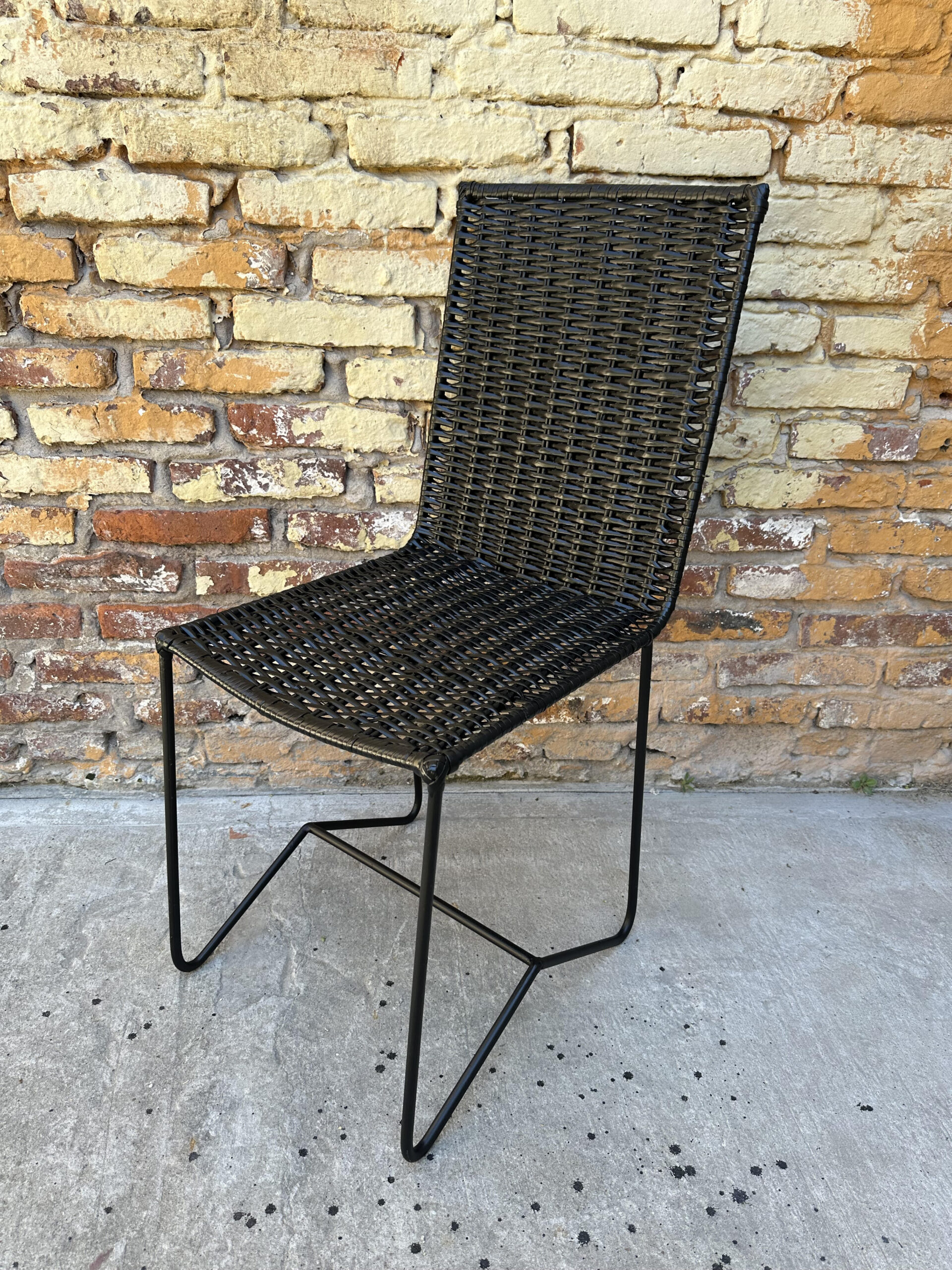 Silla de Hierro y Mimbre Negra – Comedor | Basket Shop