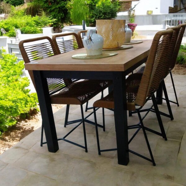 Mesa de Comedor 1.60 m Pino Patas Negras | Basket Shop