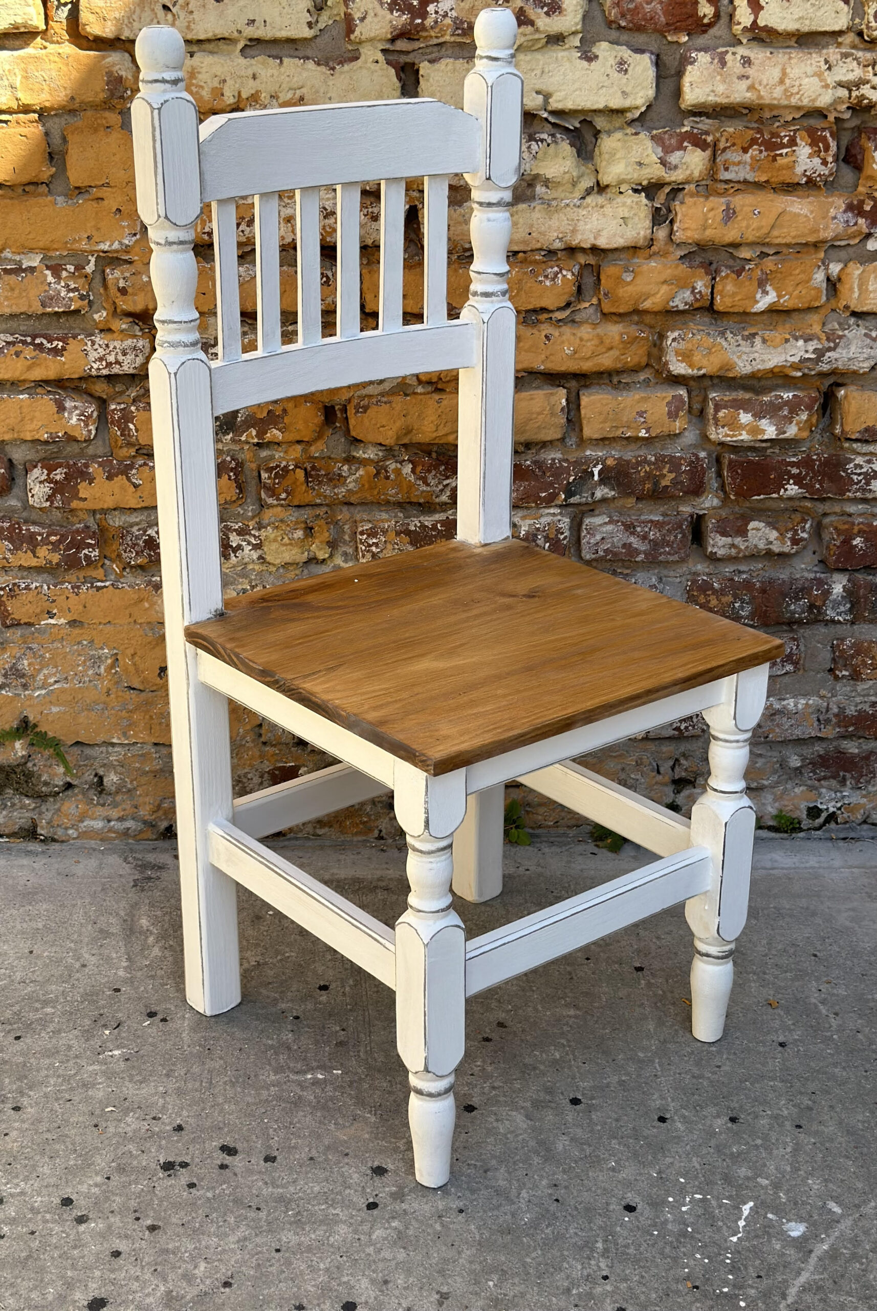 Silla Torneada Pino Pintada Asiento Caoba | Basket Shop