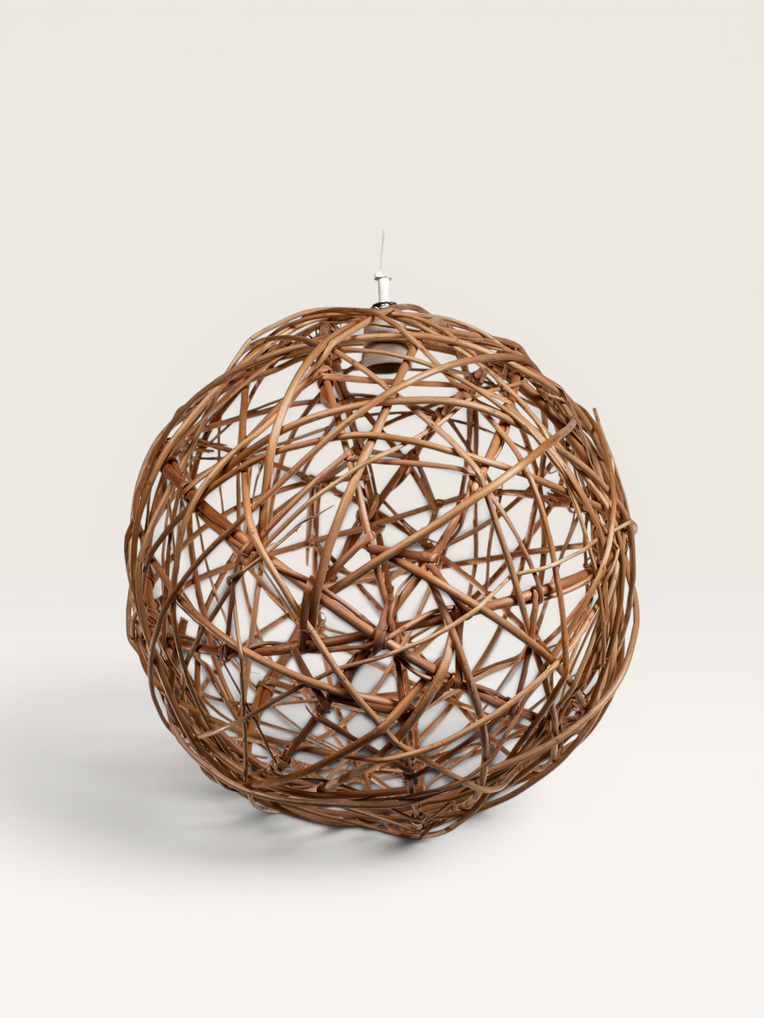 Esfera Colgante de Mimbre 40 cm – Lámpara | Basket Shop