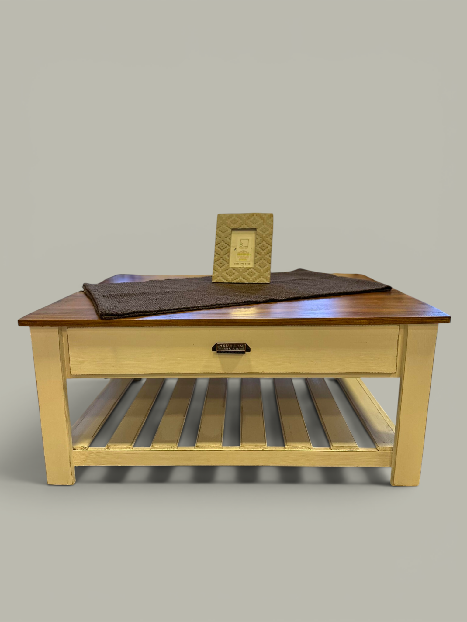 Mesa Ratona con Cajón 1 m Pintada | Basket Shop