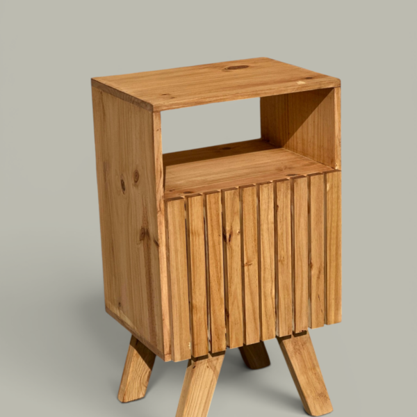 Mesa de Luz Varillada Encerada 40 cm | Basket Shop