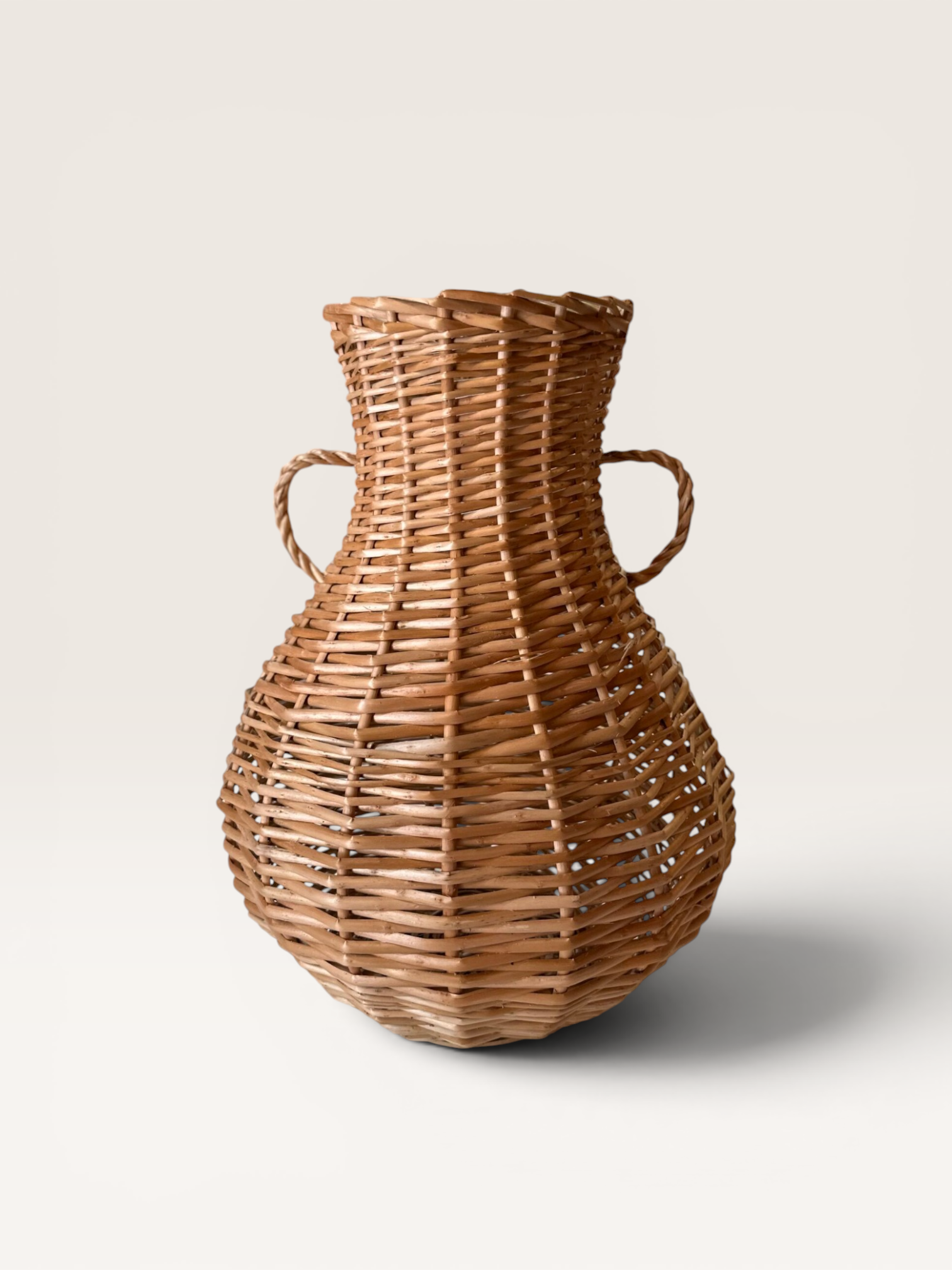 Ánfora Bombe Mimbre 25 cm con 2 Manijas | Basket Shop